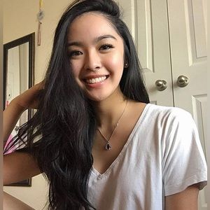 Meet your Posher, Ling